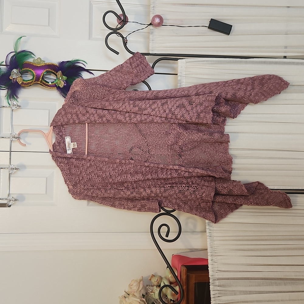 Adorable Decree sweater